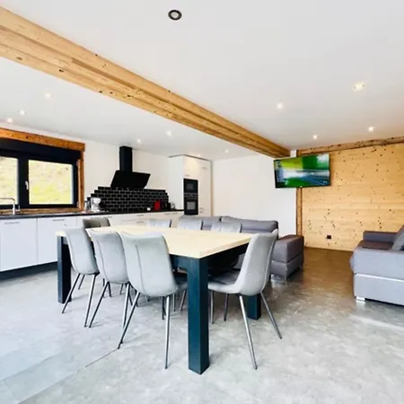 Ideal At The Foot Of The Slopes Apartment *
